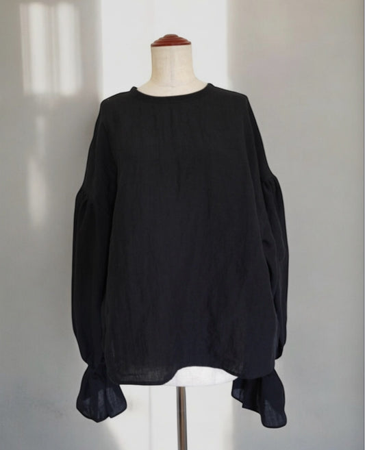 volume  sleeve  blouse