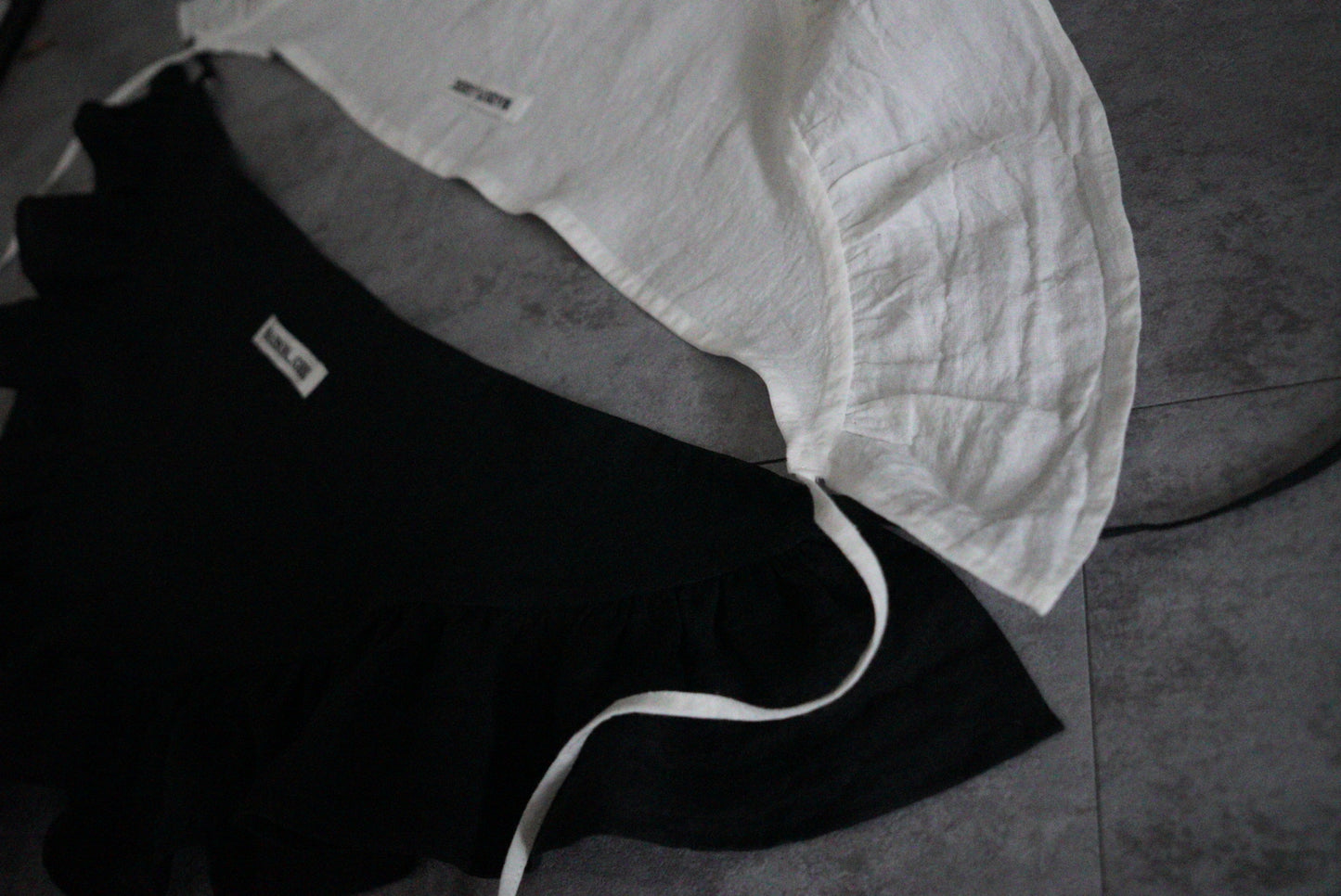 Frill Sling