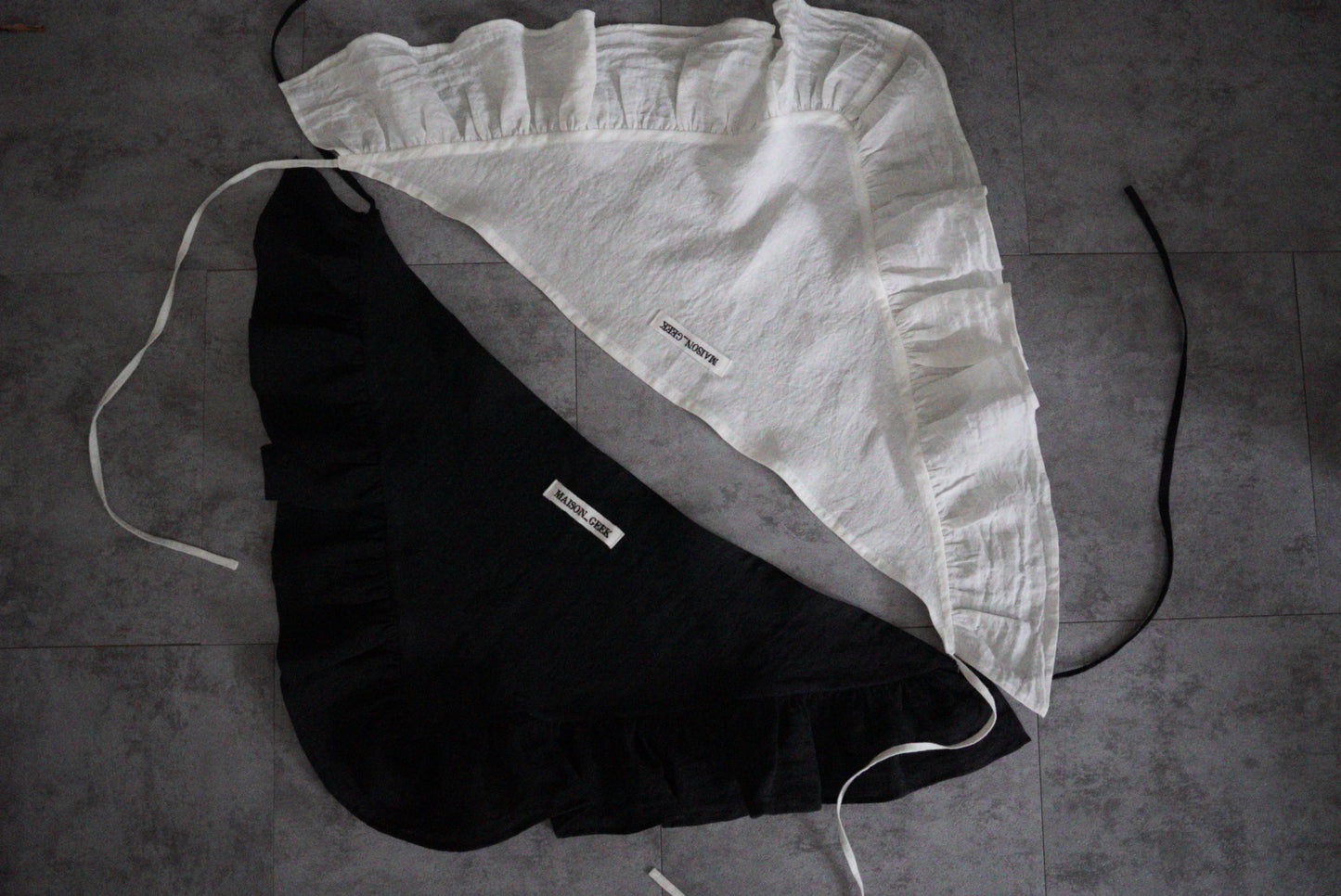 Frill Sling
