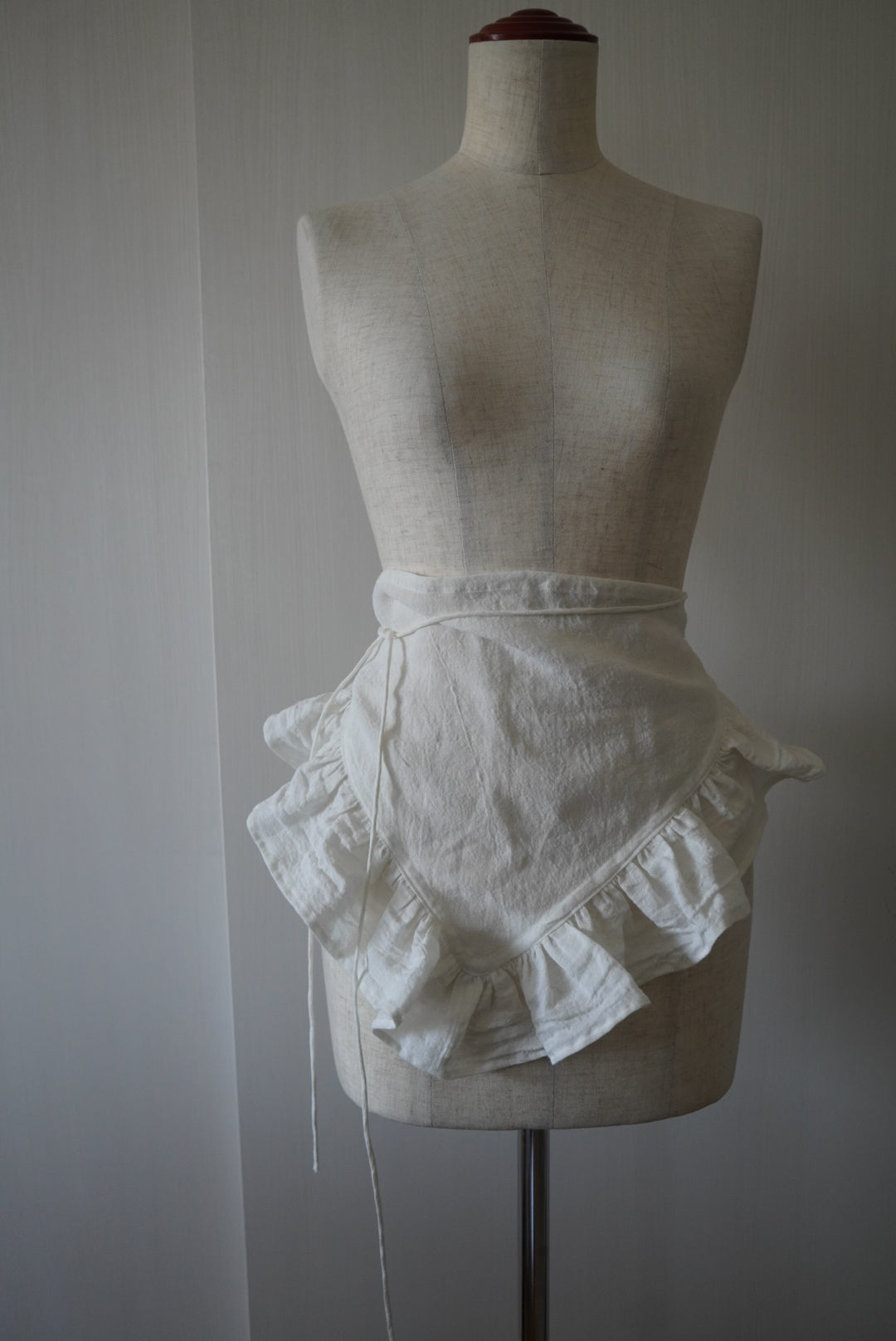 Frill Sling