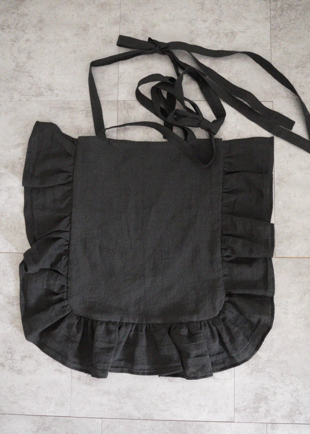 frill tote bag /M