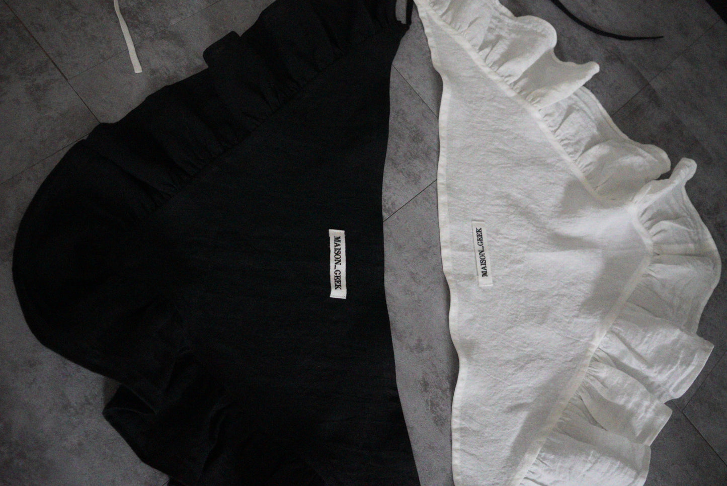 Frill Sling